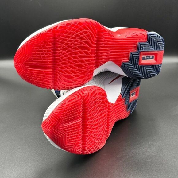 Nike LeBron Soldier 14 'USA' - Picture 9 of 11